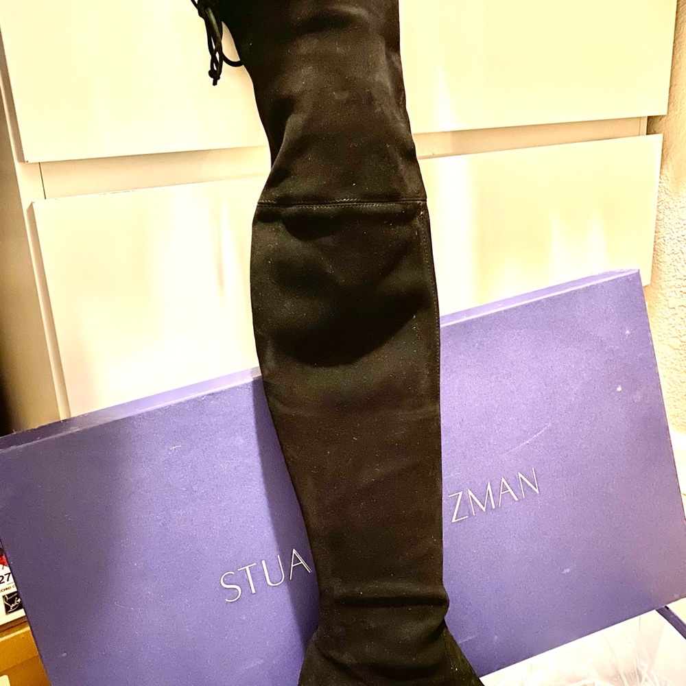 HIGHLAND BLACK SUEDE